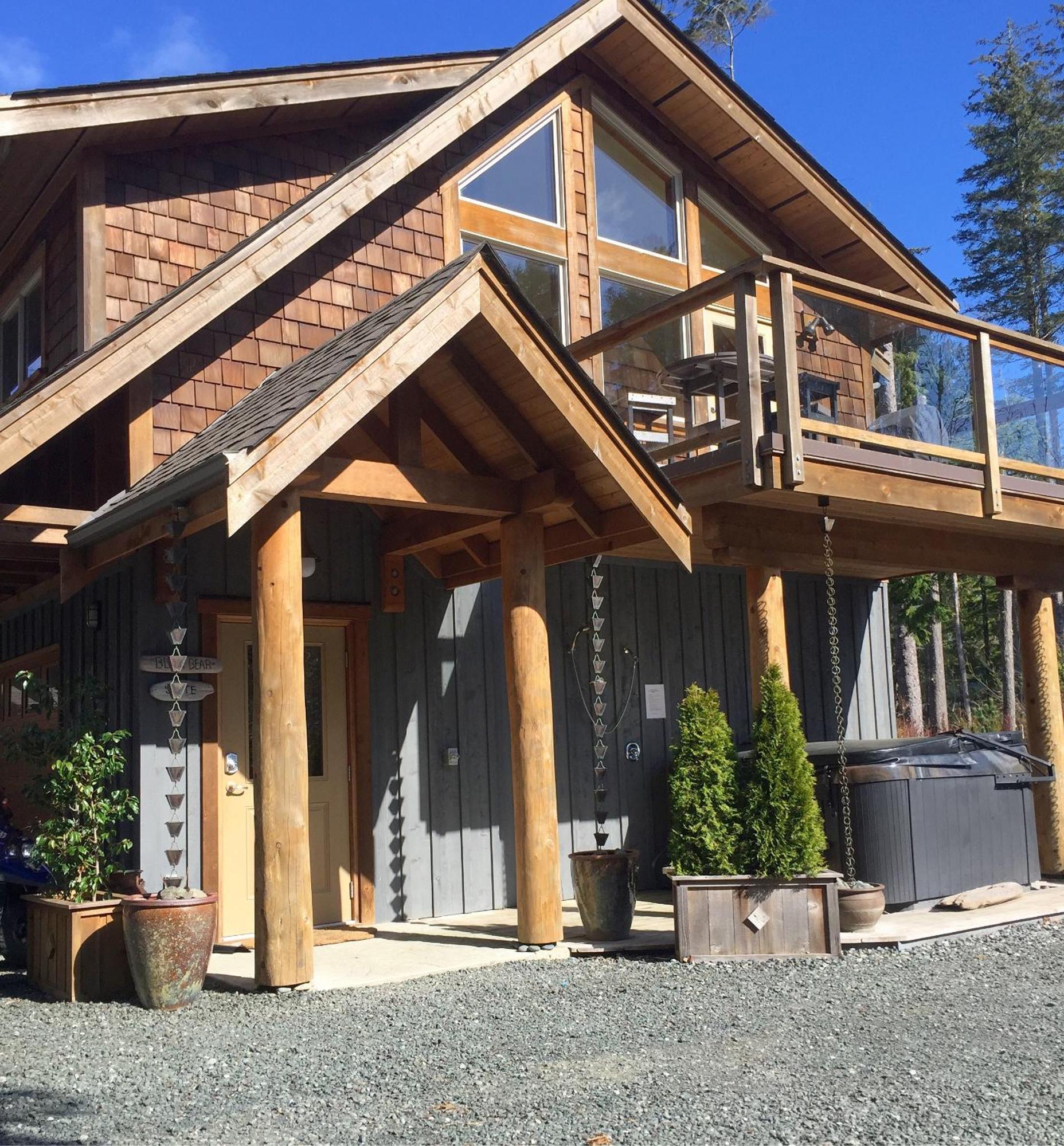 Black Bear Guesthouse Tofino Exterior foto