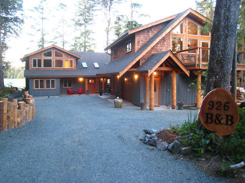 Black Bear Guesthouse Tofino Exterior foto